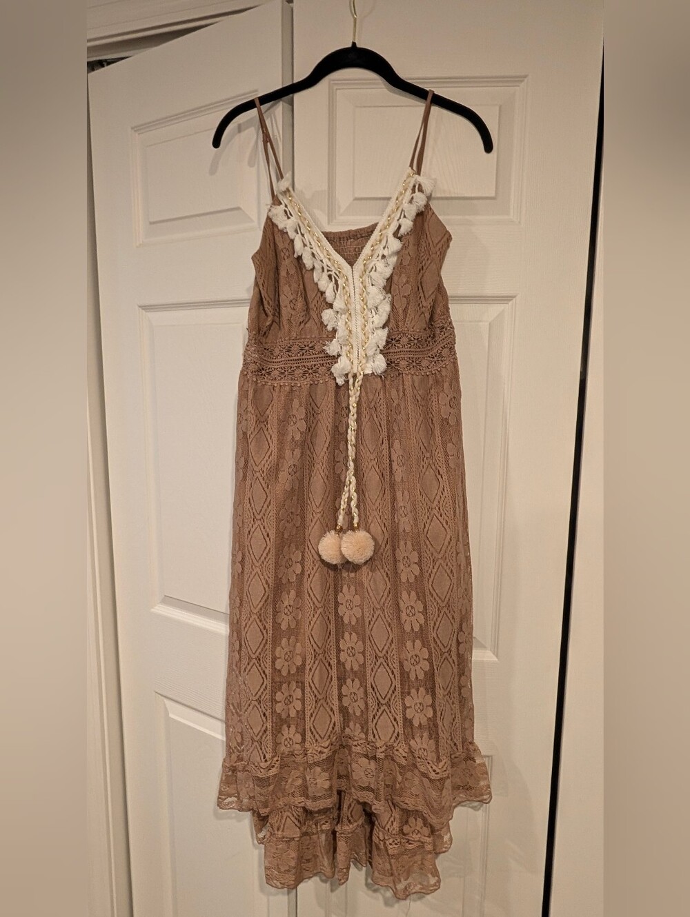 Boho Lace Midi Dress with Tassel Detail - Taupe